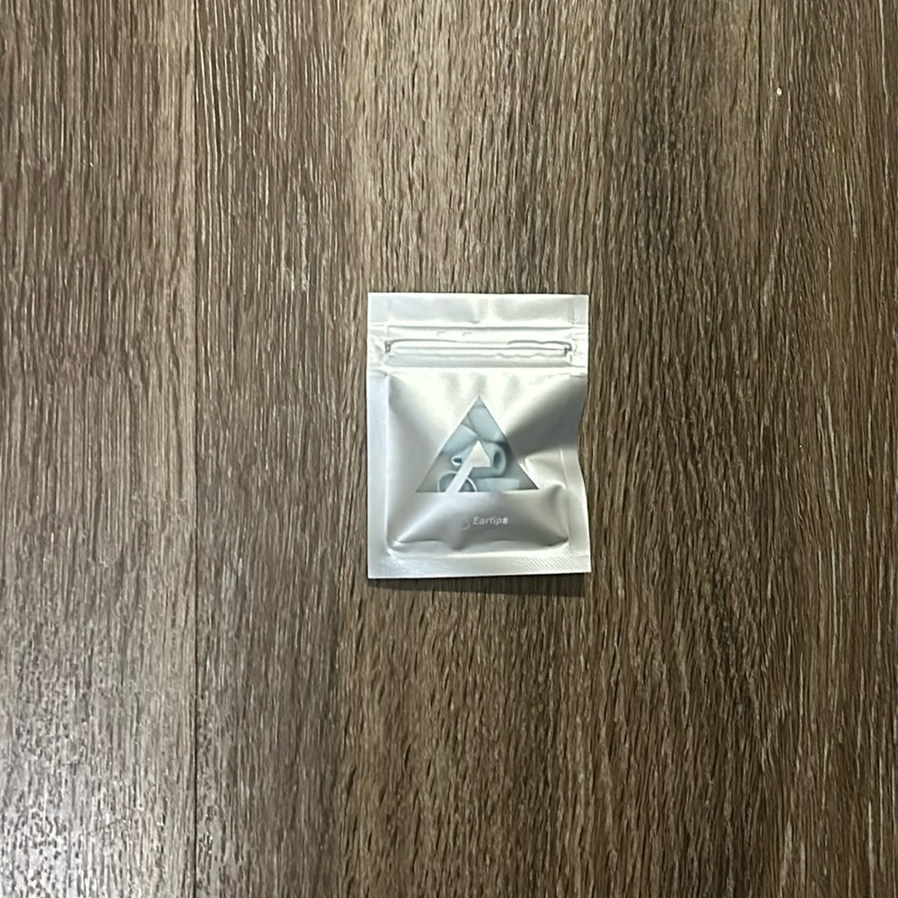 Blue earbuds tips